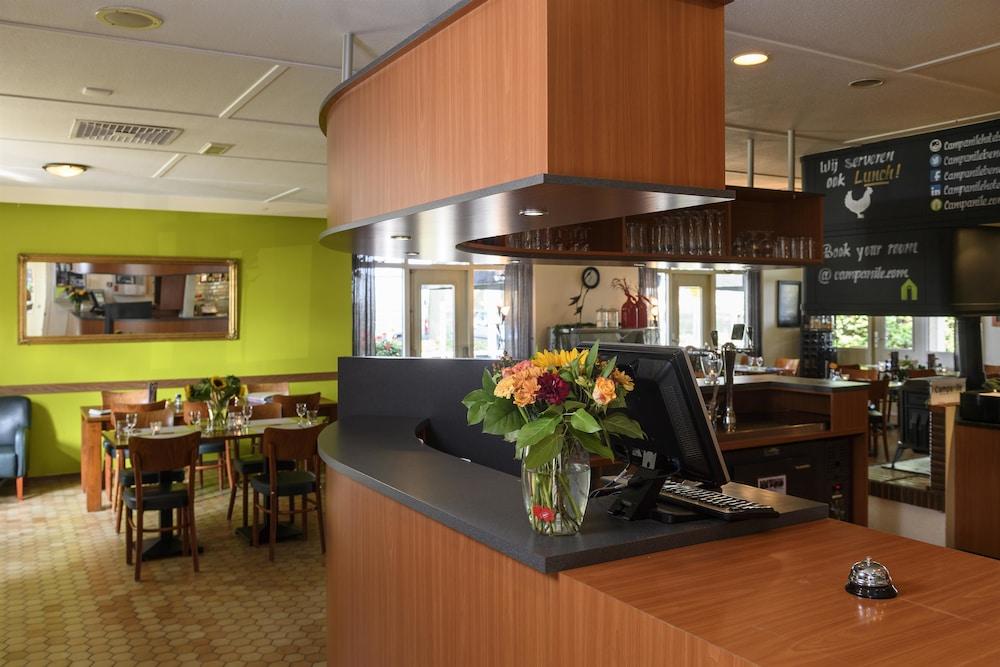 Campanile Hotel & Restaurant Leeuwarden Bagian luar foto