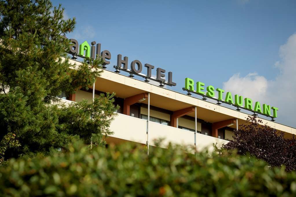 Campanile Hotel & Restaurant Leeuwarden Bagian luar foto